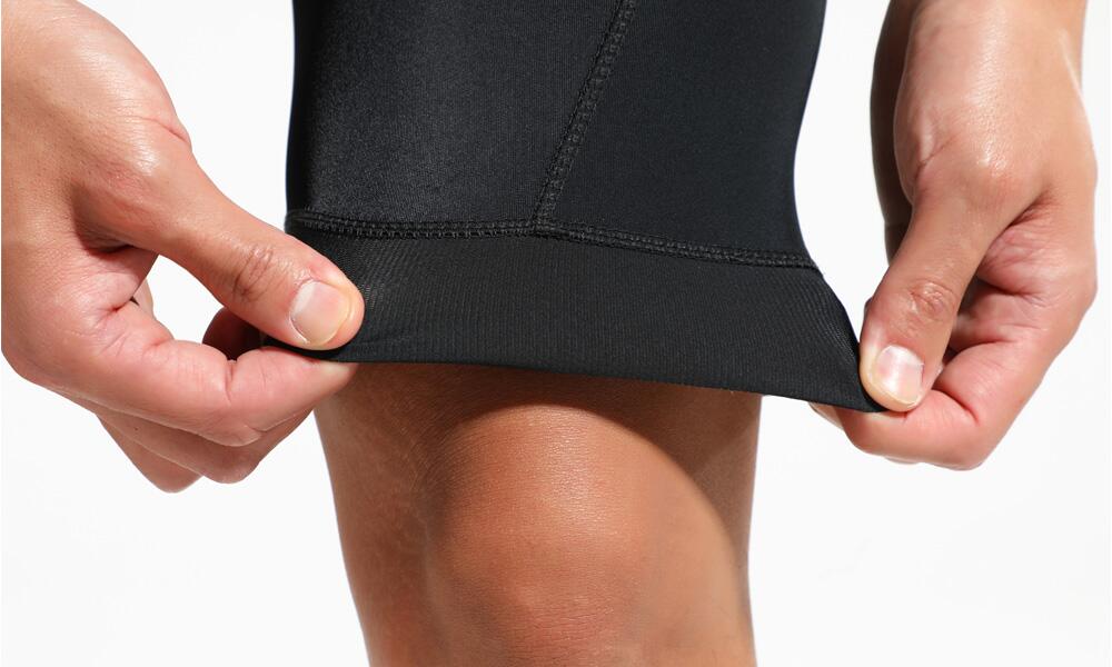 Black Bib with Reflective lines and 3D Gel for safe riding